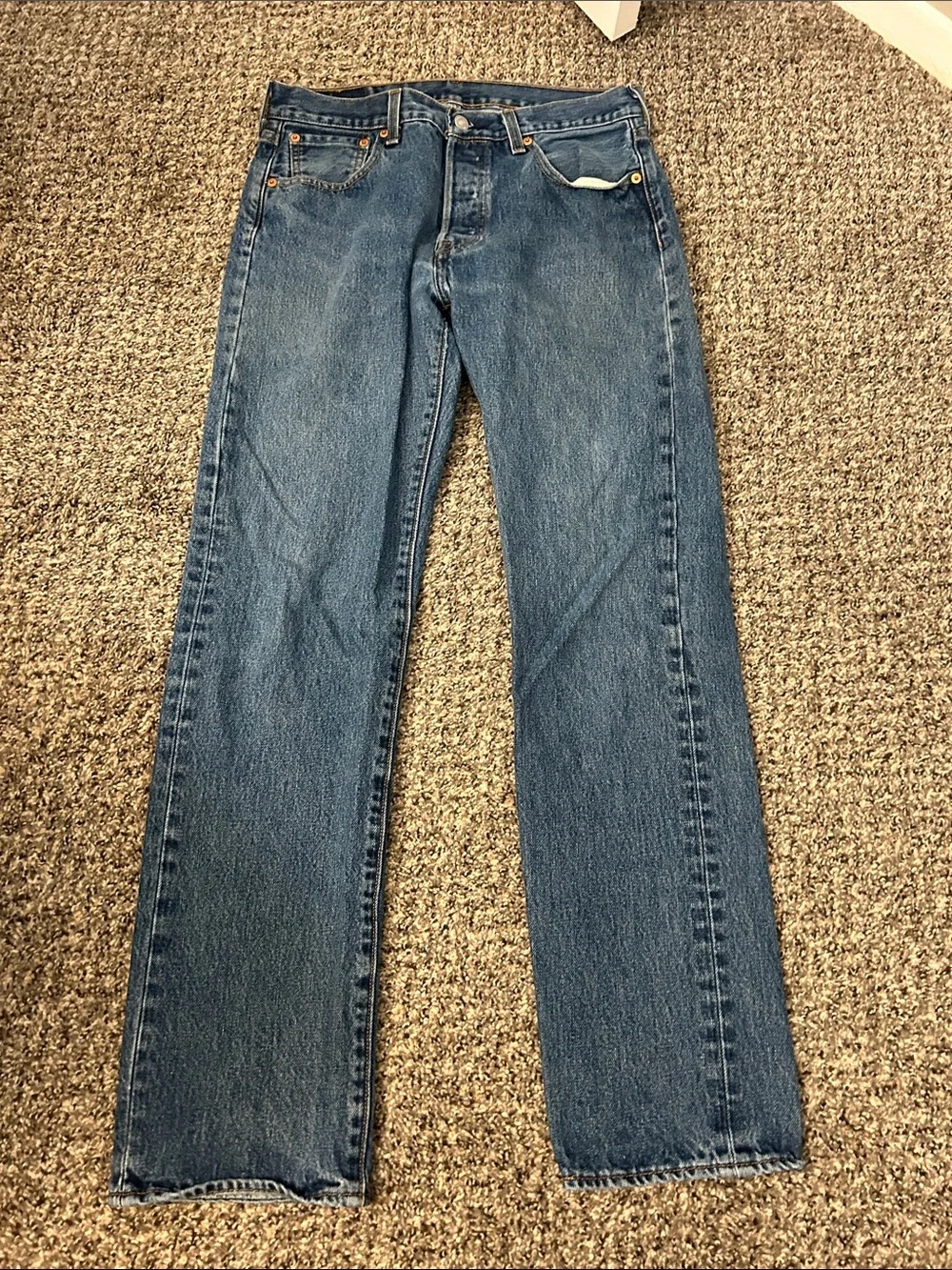 Levi Original 501 Men’s Blue Straight-Leg Jeans - Picture 1 of 3